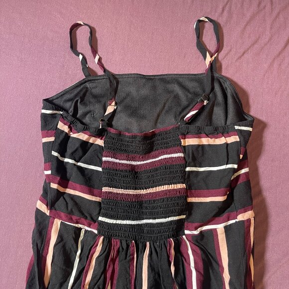 Xhilaration Striped Long Sun Dress Spaghetti Straps with Pockets - Size Medium - Picture 5 of 9